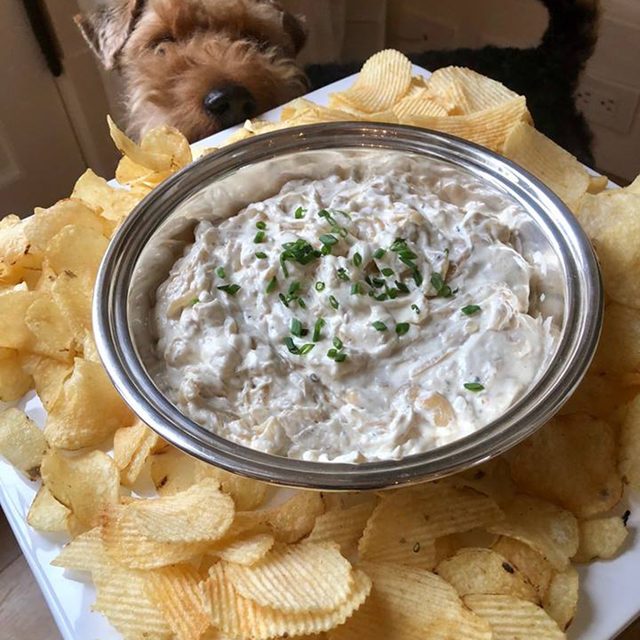 Crowd-pleasing dip and chips