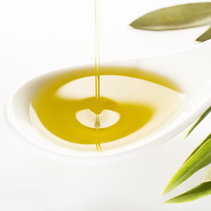 olive oil, best natural cleaning products
