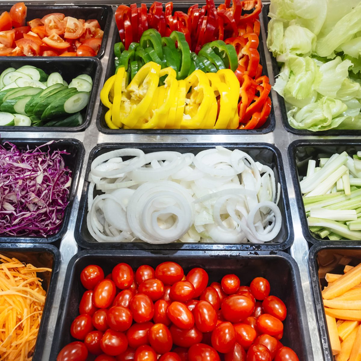 How to Make the Most of Your Supermarket Salad Bar | Taste of Home