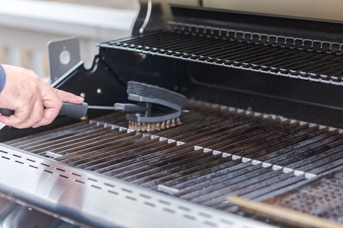 How Aluminum Foil Can Make Cleaning Your Grill Easy