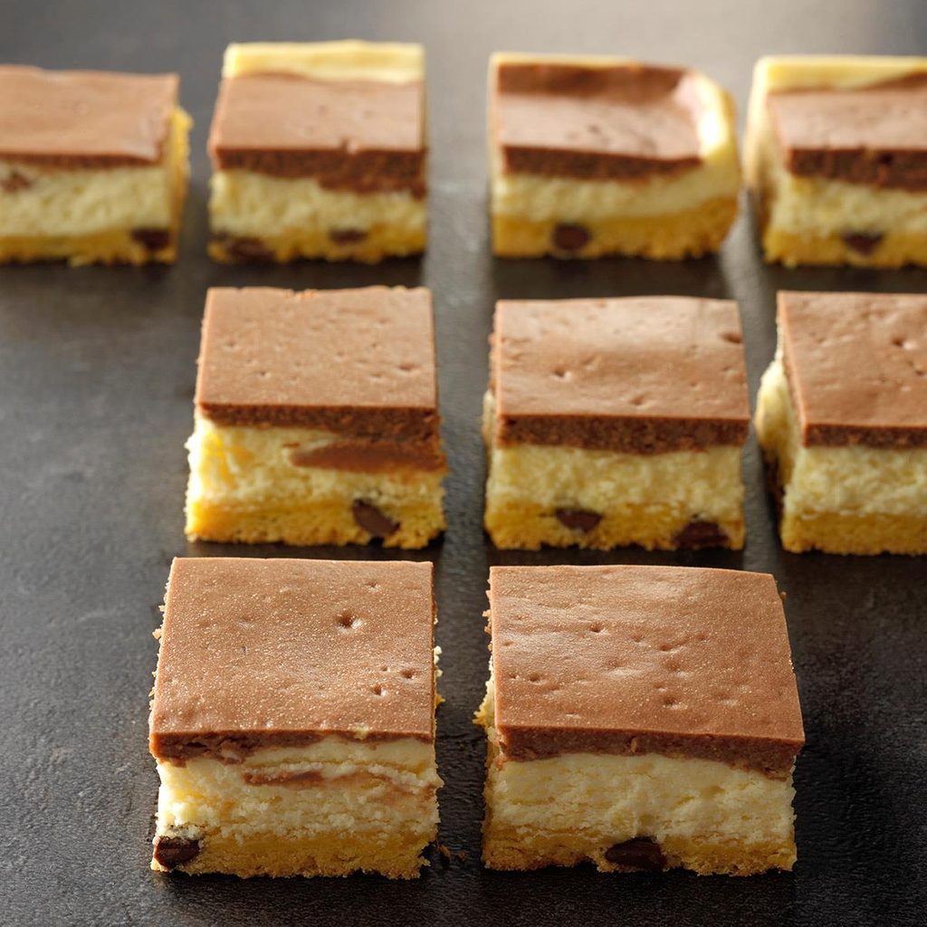 Double layer cheesecake bars