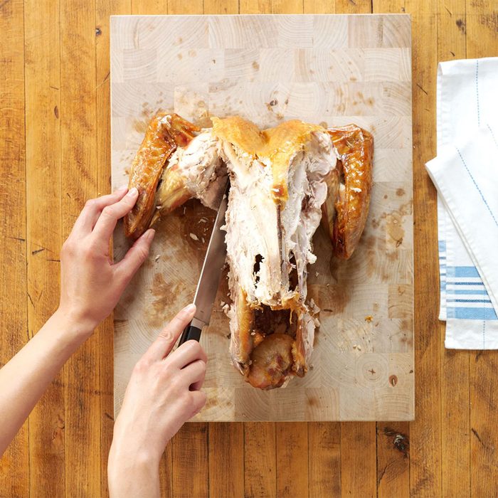 carving a turkey and Removing the wings