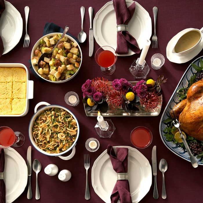 11 Traditional Thanksgiving Table Decor Ideas + Buying Guide