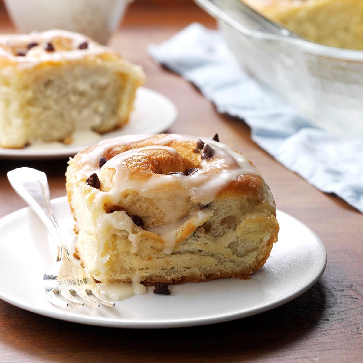 Sweet and Spicy Chocolate Chip Cinnamon Rolls