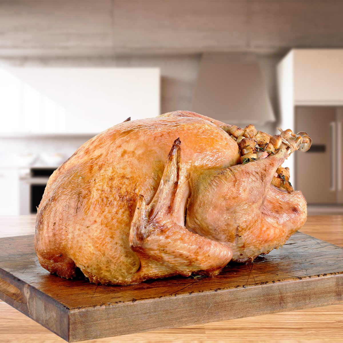 turkey on cuttingboard