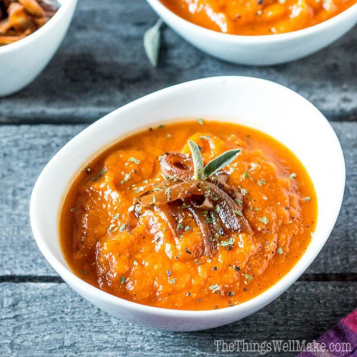 Roasted pumpkin soup with red peppers and caramelized onions