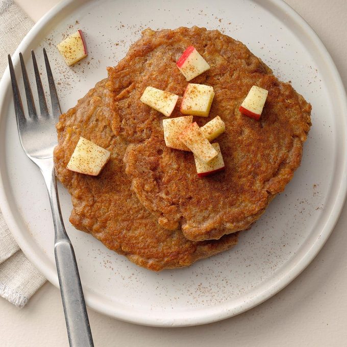 Apple-Cinnamon Quinoa Pancakes