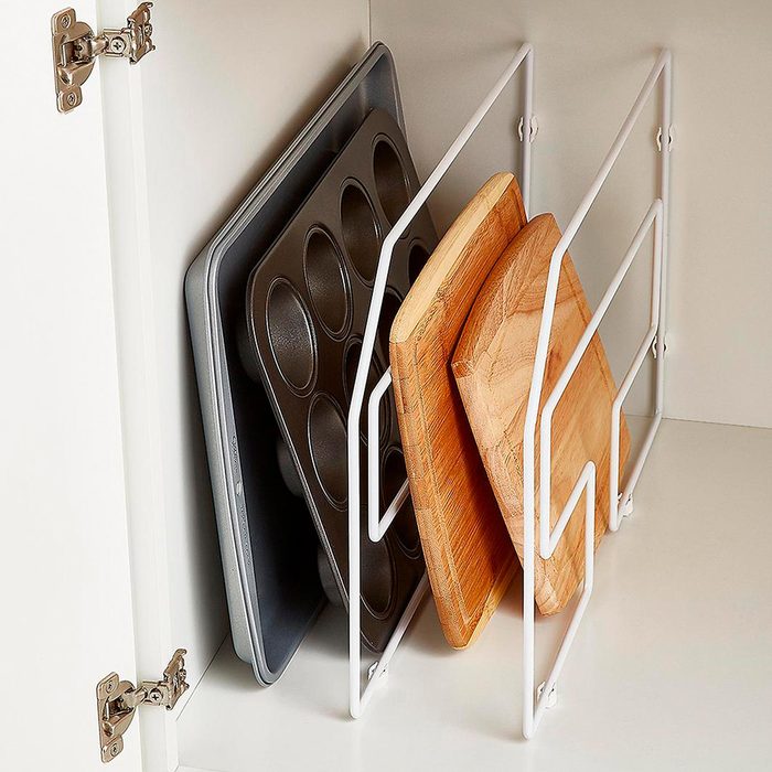 Tray dividers