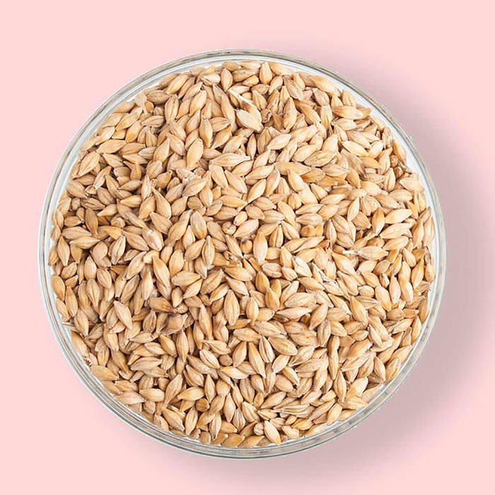 Barley seeds in a bowl