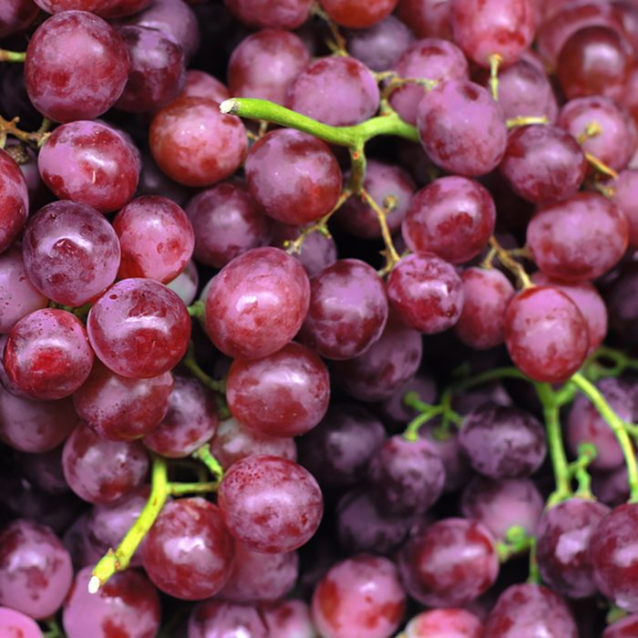Close-up of bunches of grapes 