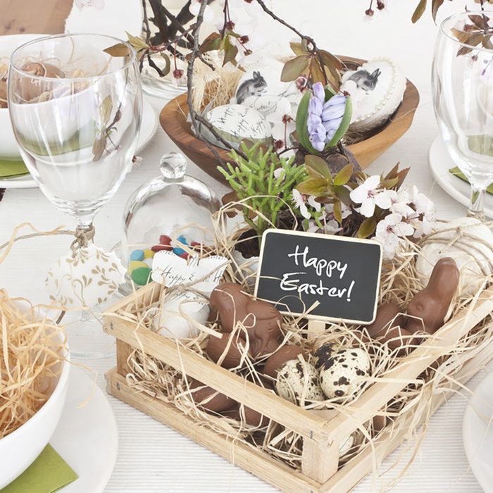 Table with easter and spring decoration