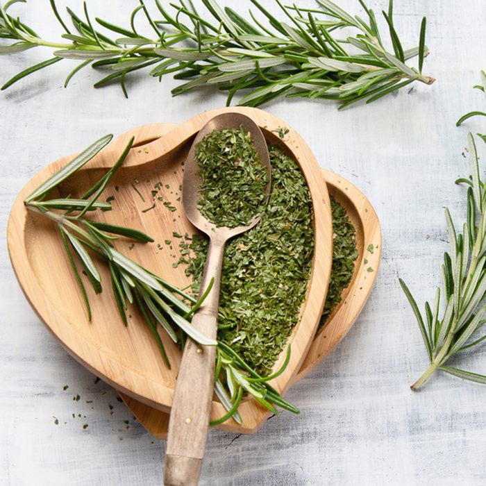 Dried rosemary with fresh rosemary twigs. Top view; Shutterstock ID 1199260477; Job (TFH, TOH, RD, BNB, CWM, CM): TOH