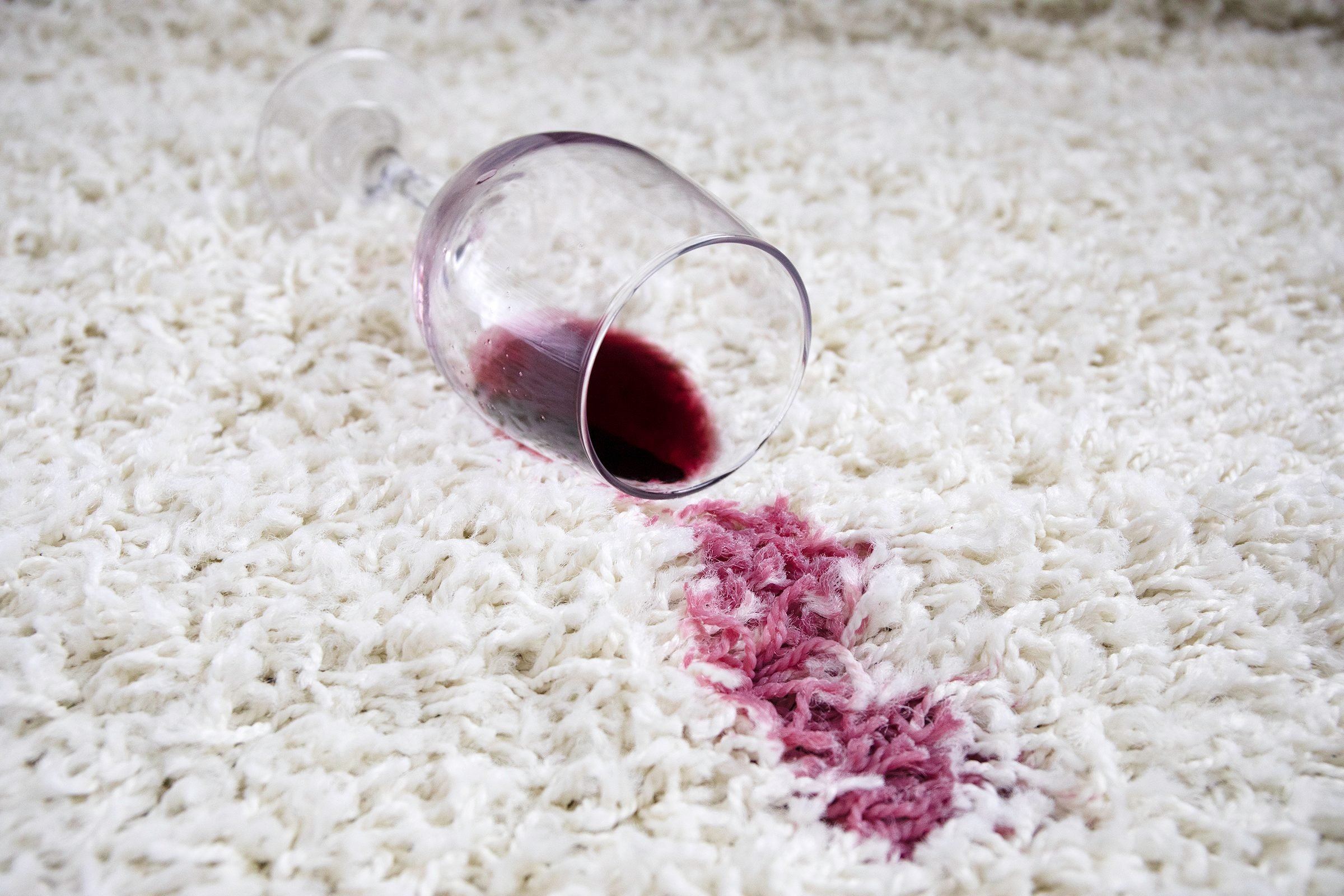 Kollegium Blive ved krystal Red Wine Stain Removal Ideas for Clothing, Carpets and More