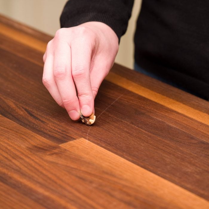 Getting rid of scratches in wood
