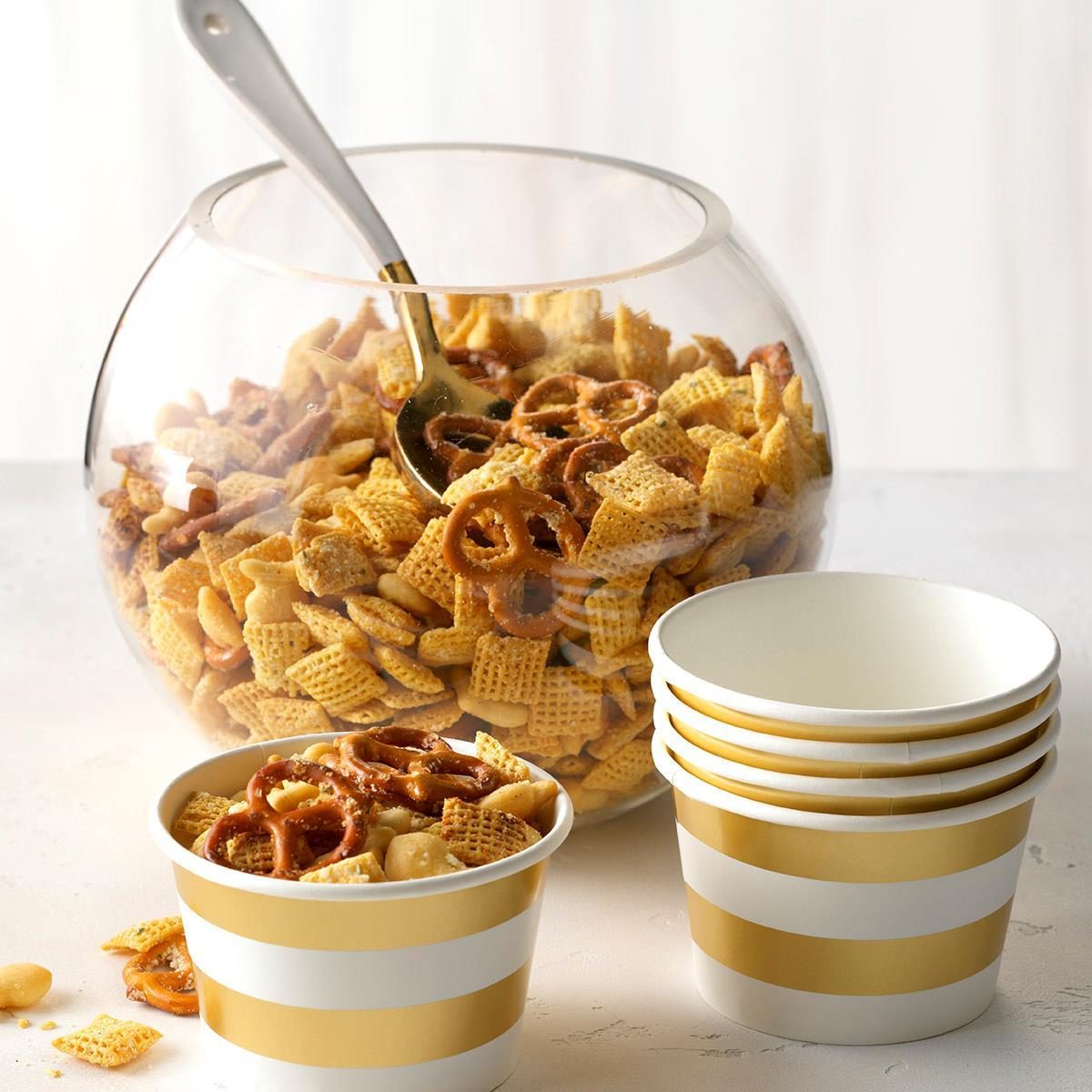 Parmesan Ranch Snack Mix Exps Hca19 166128 E01 24 3b 11