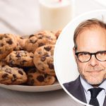 You Need to Know Alton Brown’s Tricks for the Best Chewy Chocolate Chip Cookies