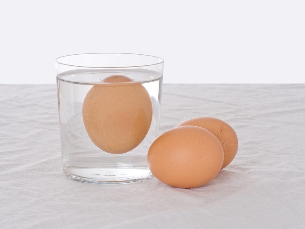 Egg Float Test: How to Tell Which Eggs Are Fresh 