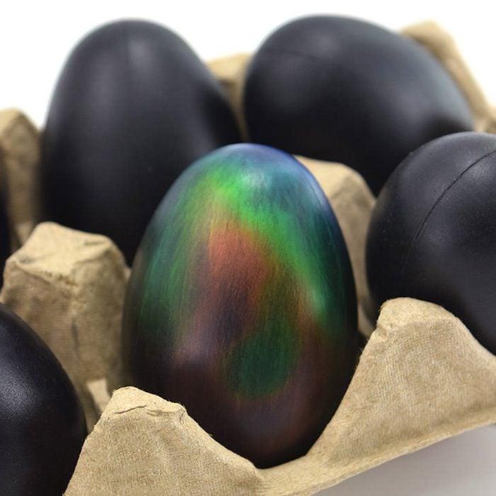 Heat-changing Easter eggs