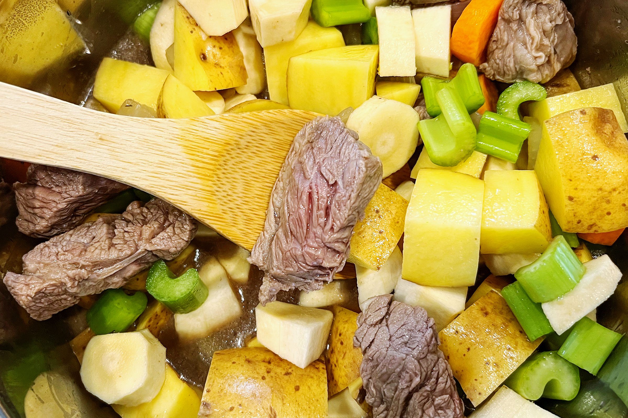 Irish Stew Meat And Vegetables In Crock Pot