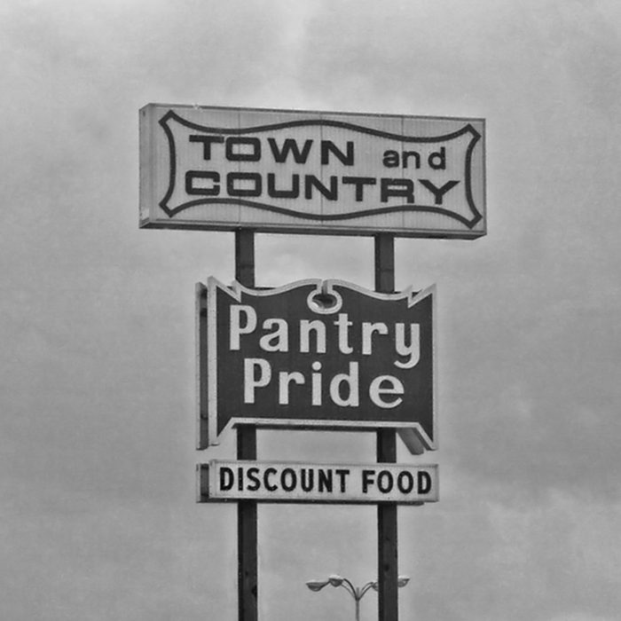 NAPLES, FLORIDA – SEPTEMBER 8, 1979: Town and country sign. Vintage picture taken in 1979.; Shutterstock ID 1015279873; Job (TFH, TOH, RD, BNB, CWM, CM): TOH