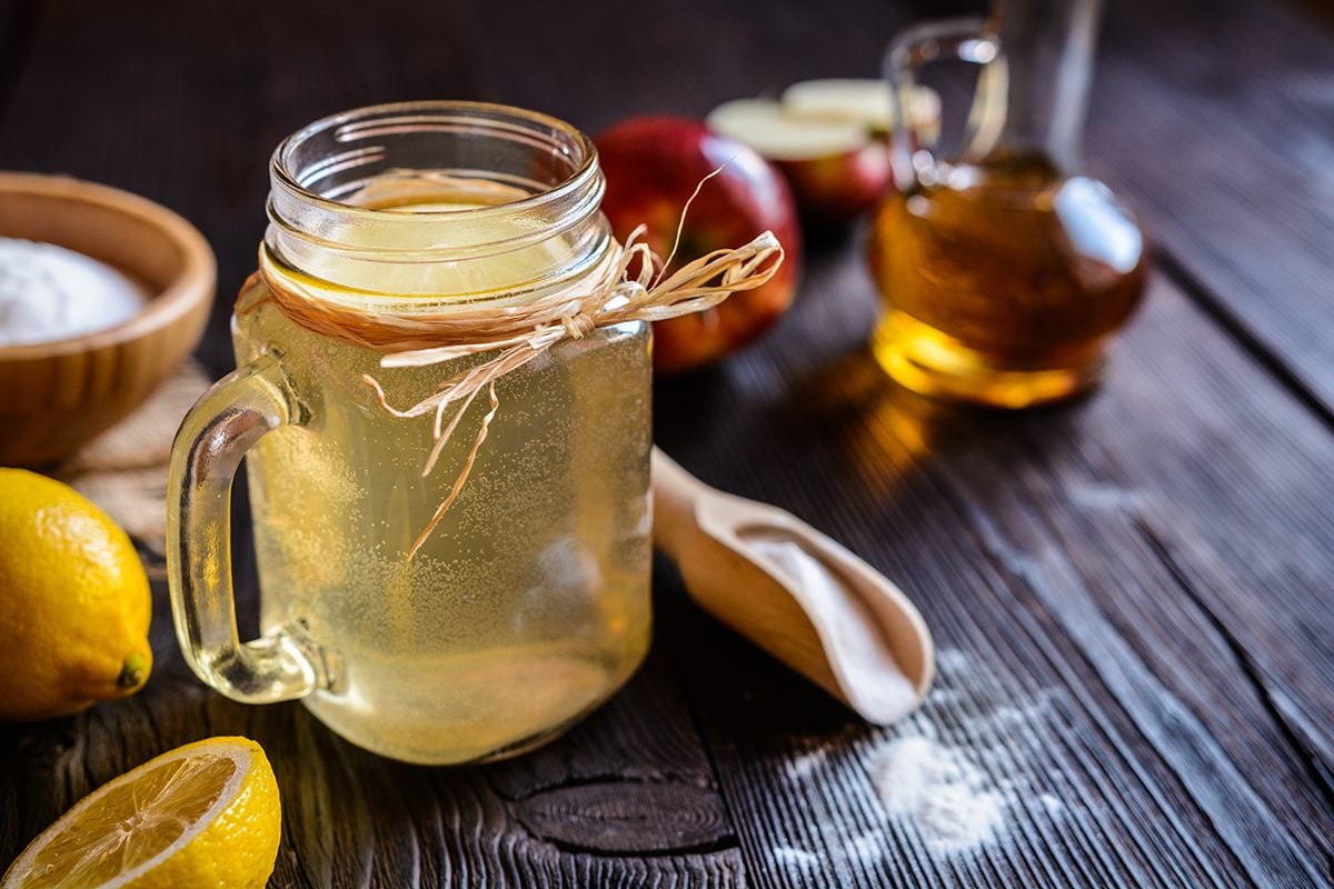 Health Benefits of Apple Cider Vinegar + How to Drink It - Eating