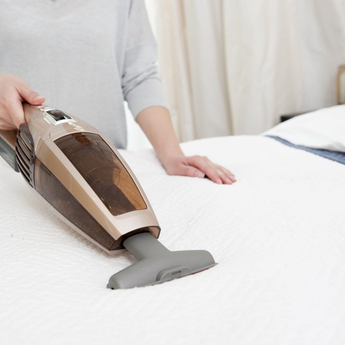 Clean the mattress; Shutterstock ID 586550699; Job (TFH, TOH, RD, BNB, CWM, CM): Taste of Home