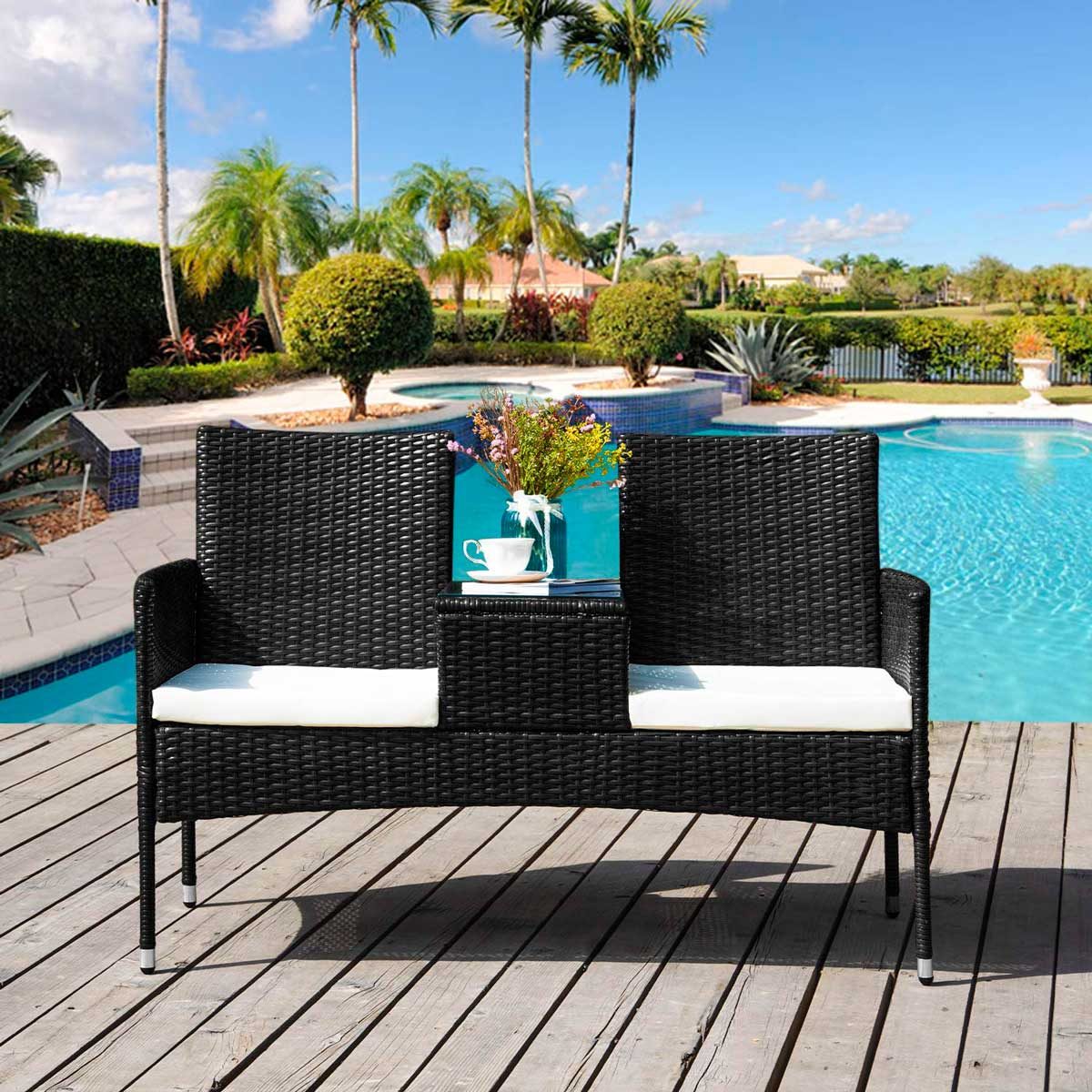 Wholesale Patio Furniture: Choosing Durable And Stylish Pieces For Your Next Gathering