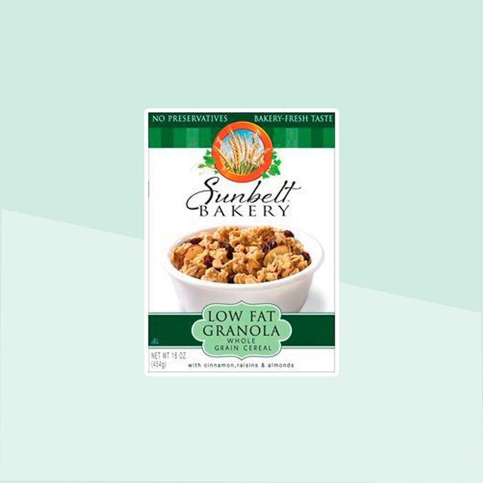 Low-fat granola cereal