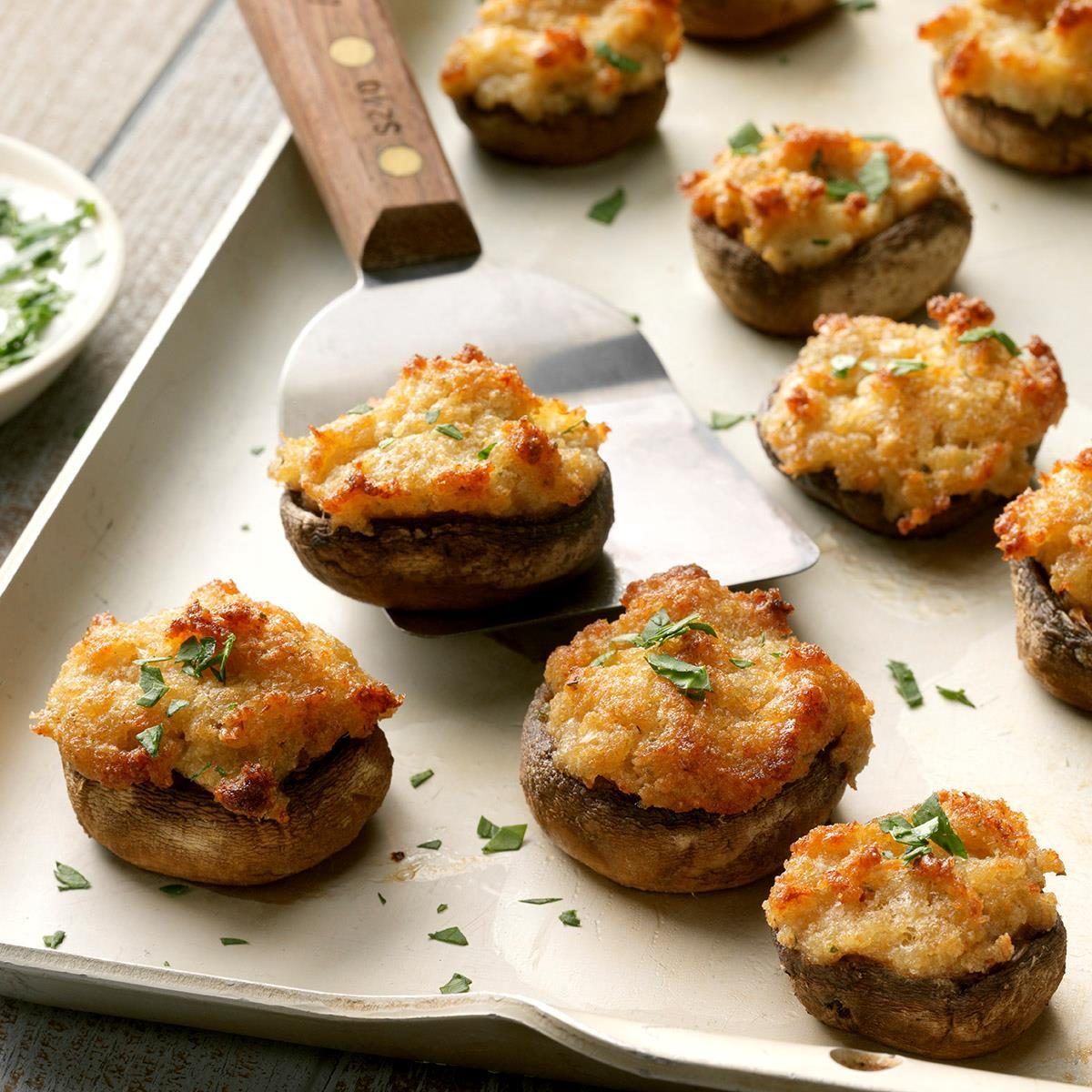 Crab Cake Stuffed Mushrooms