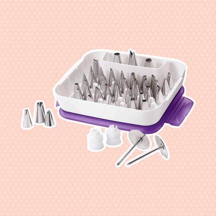 Master set of piping tips