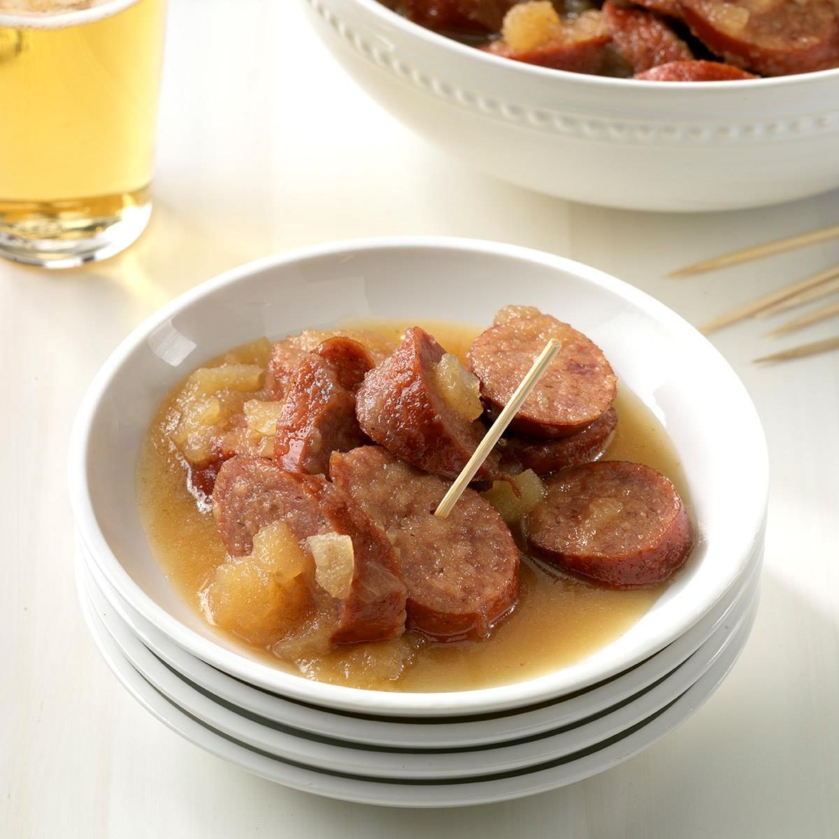 Slow Cooker Sausage And Apples Exps Thedscodr19 52392 C02 12 3b 1