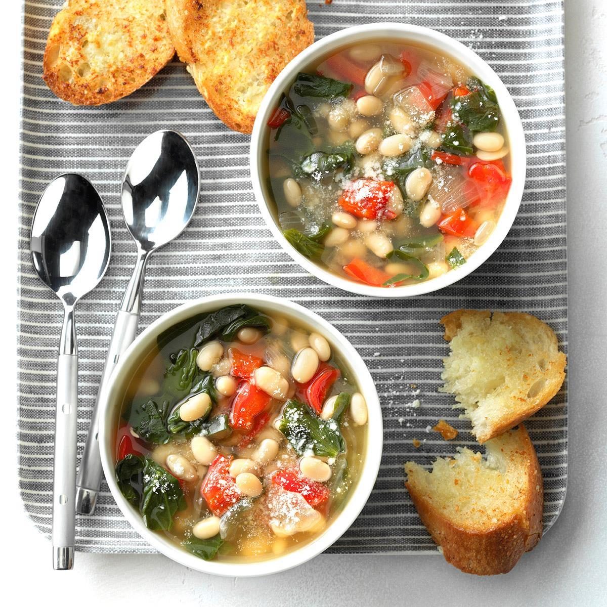 Day 19: Slow-Cooker Spinach Bean Soup