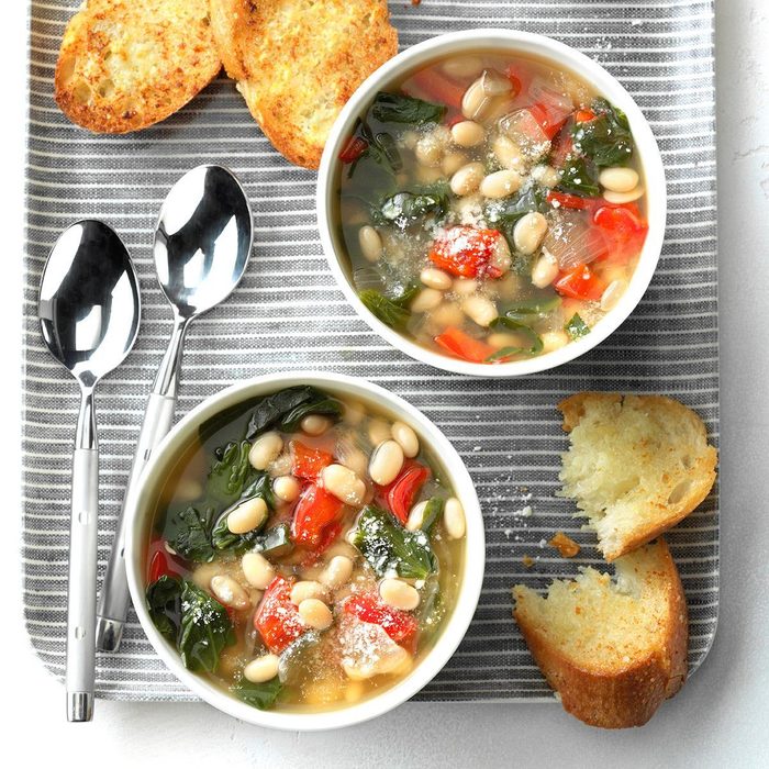 Slow-Cooker Spinach Bean Soup