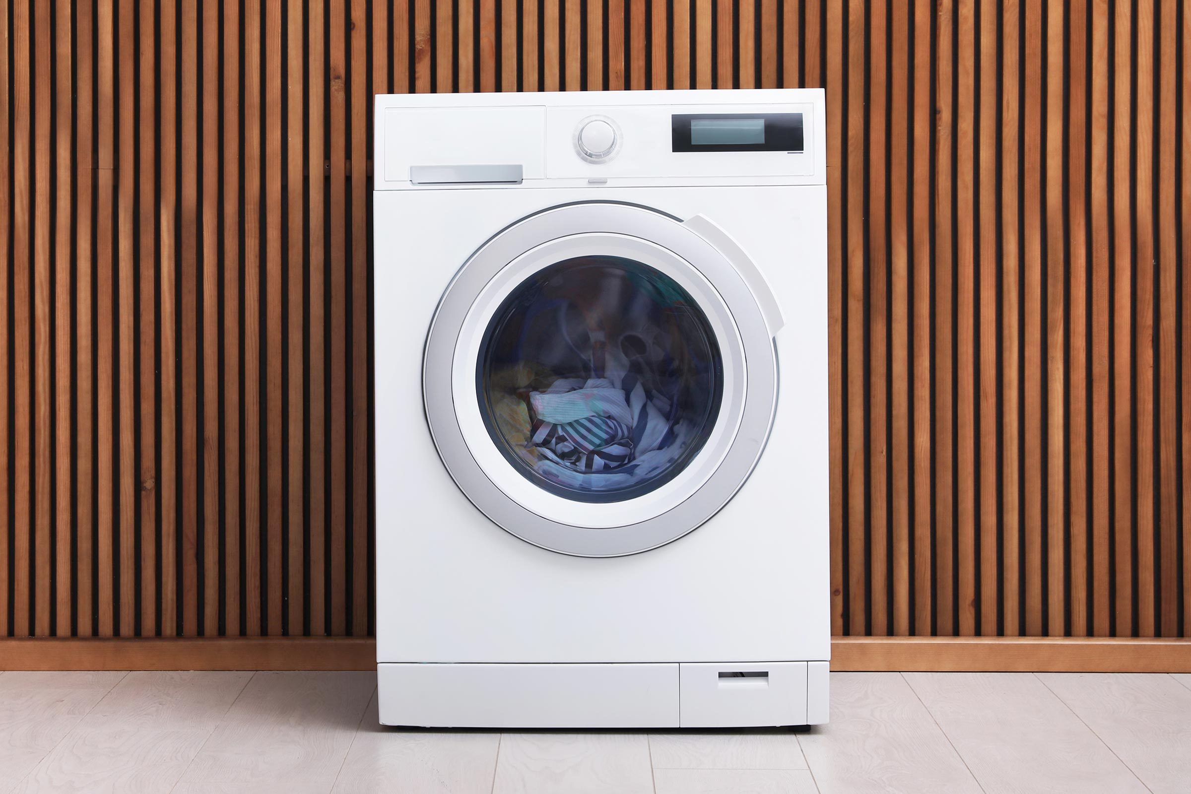 The 2 Ingredients You Should Be Putting in Your Washing Machine