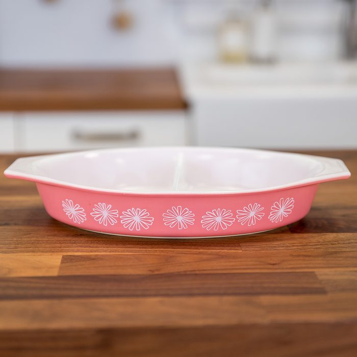 Vintage Pyrex dish in Pink Daisy