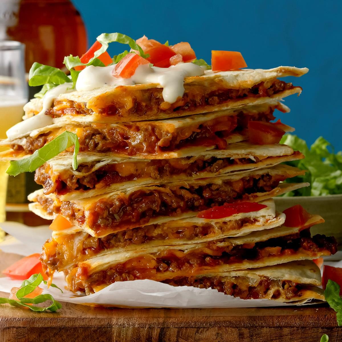 Cheeseburger Quesadillas Exps Tohcom22 185114 P3 Dr 12 14 1b