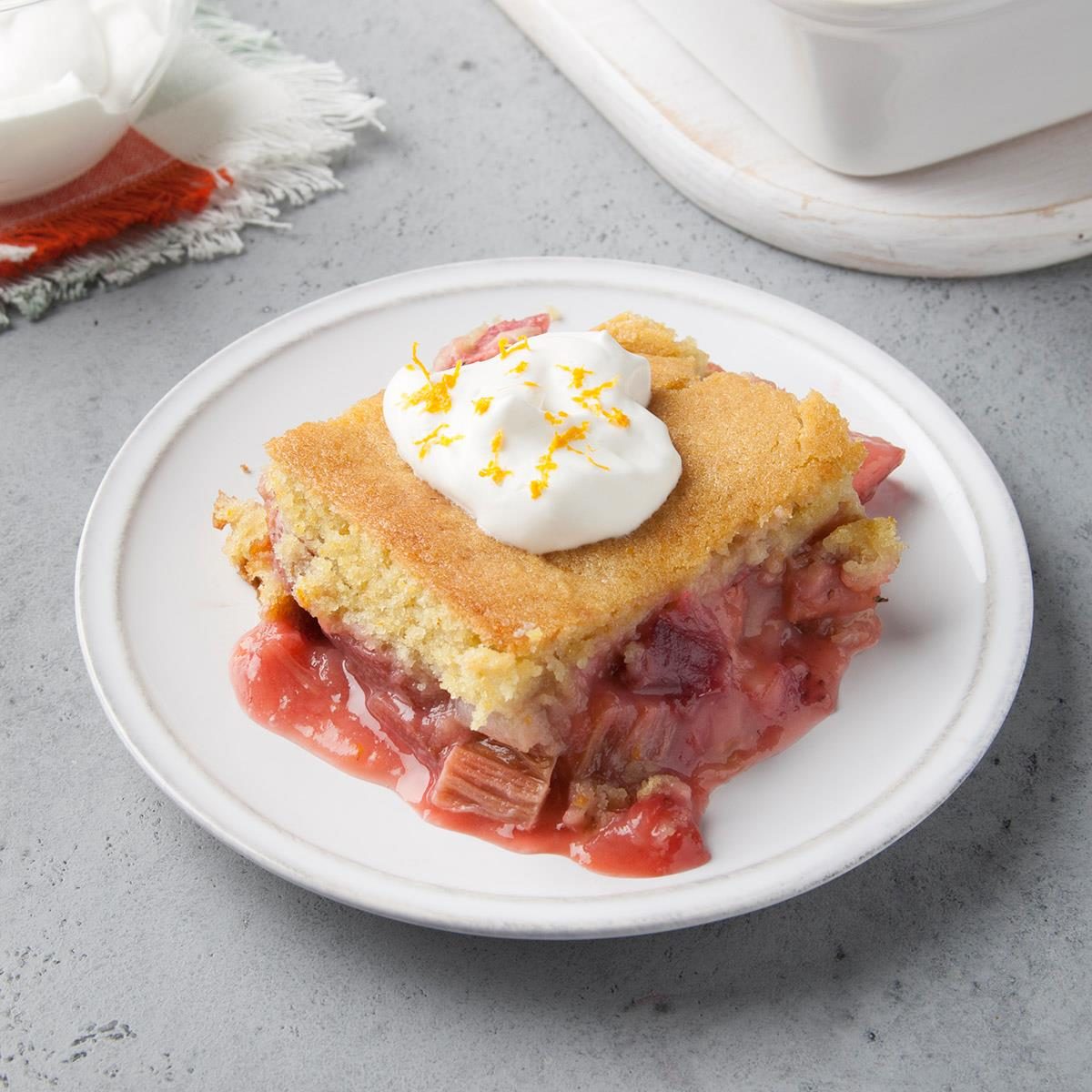 Strawberry Rhubarb Orange Cake Exps Ft19 47575 F 0711 1 8