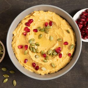 Creamy Pumpkin Hummus