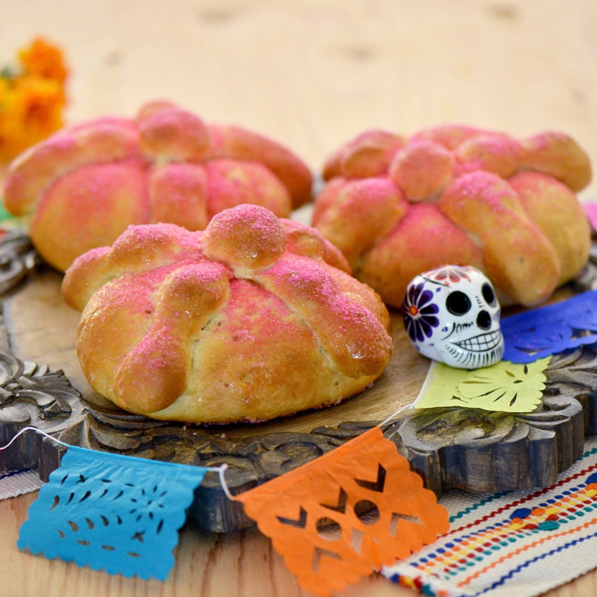 PAN DE MUERTO