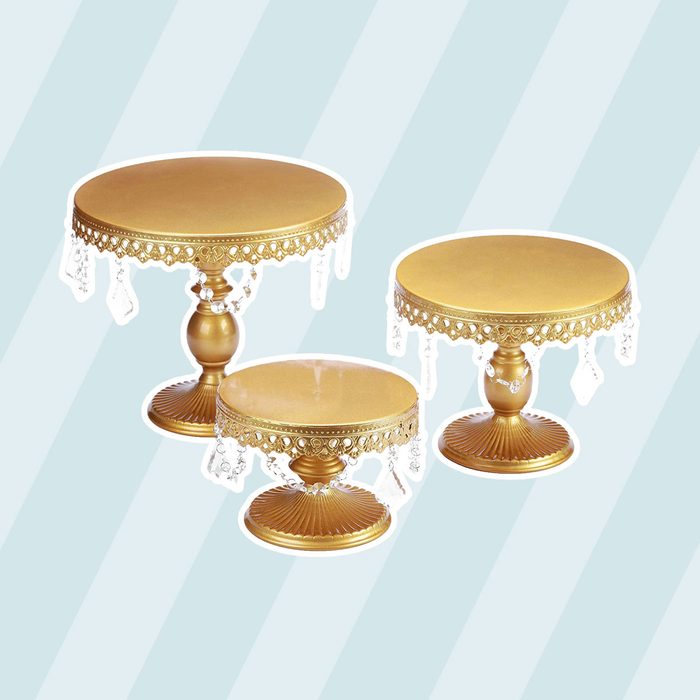 VILAVITA 3-Set Antique Cake Stand Round Cupcake Stands Metal Dessert Display with Pendants and Beads, Gold