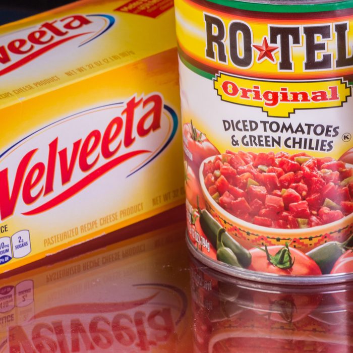 Velveeta Cheese and Ro Tel Diced Tomatoes with Green Chilies are ingredients for the popular Ro Tel Queso Dip. With Habanero Peppers is a spicy option