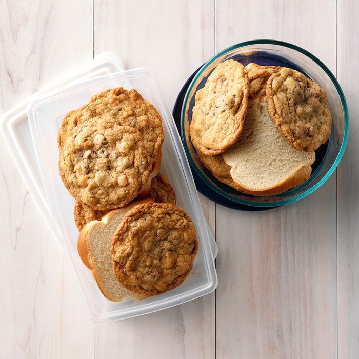 How to Store Cookies to Keep Them Fresh: 11 Sweet Tips