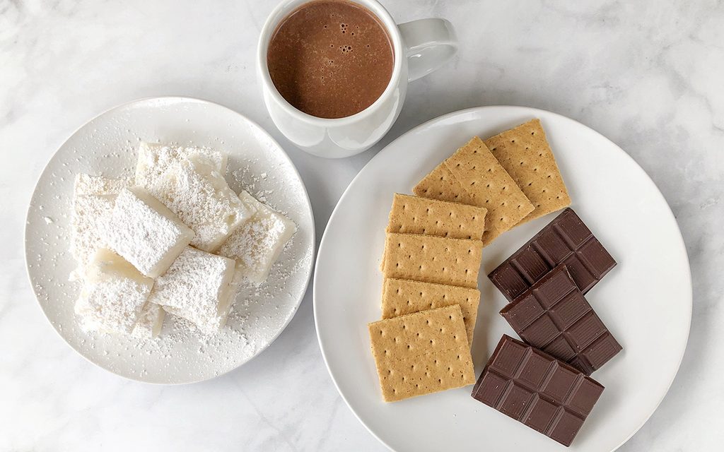 Vegan Marshmallows with Hot Cocoa