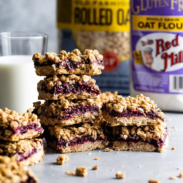 Breakfast Oatmeal Jam Bars