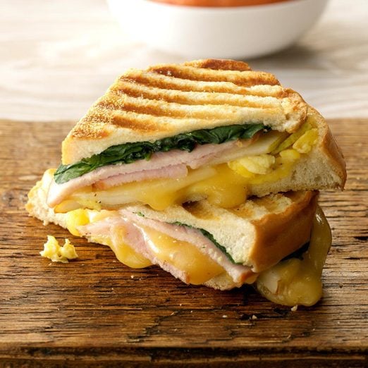 Grilled Bistro Breakfast Sandwiches Exps Hca19 70864 C09 12 5b 2