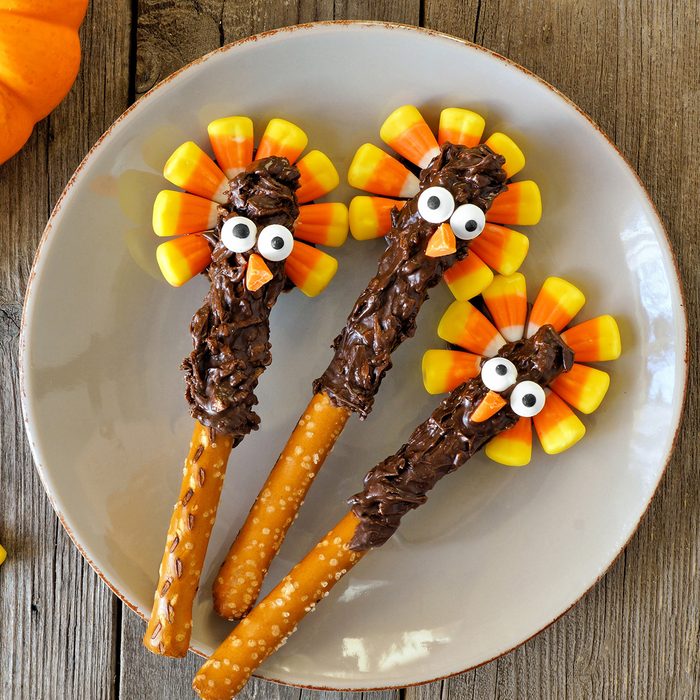 30 Easy Fall Crafts for Kids and Parents (Do Them in an Afternoon!)
