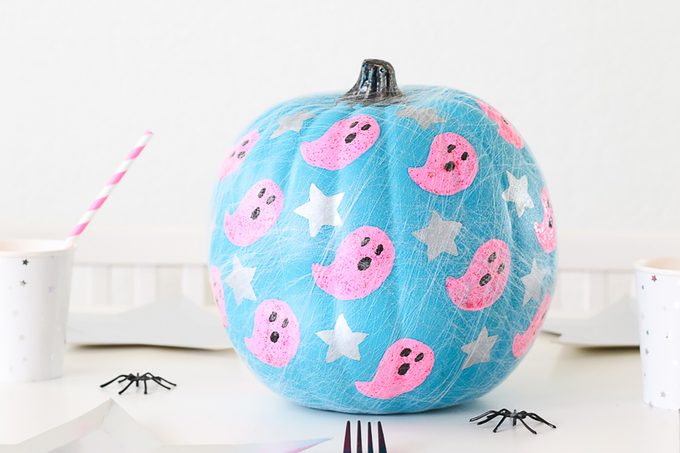 23 No-Carve Pumpkin Painting Ideas for Halloween