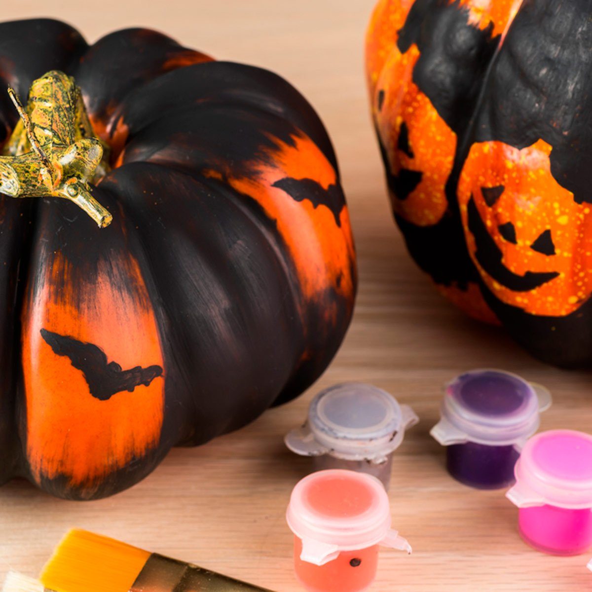 New Ideas For Painting Pumpkins with Simple Decor