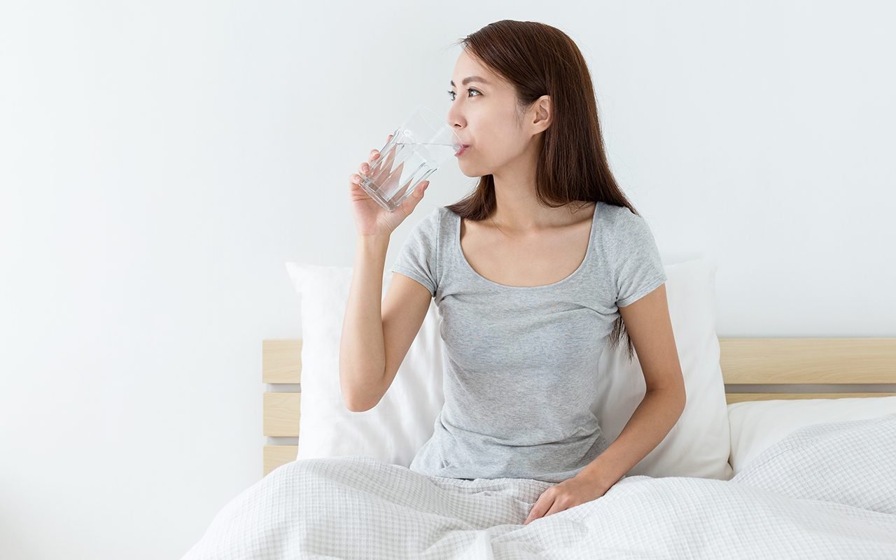 Drinking Water Before Bed Is It Good Or Bad For Your Health
