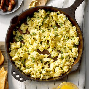 Cast-Iron Scrambled Eggs